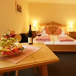 Sonnekalb Hotel 3*