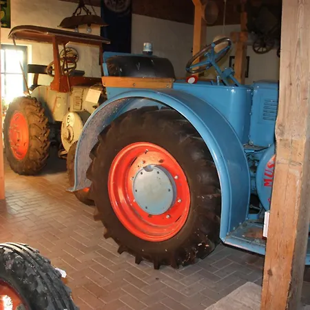 舒内卡尔伯酒店 3* 萨勒河畔瑙姆堡