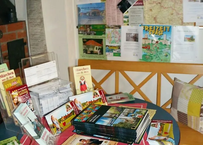 舒内卡尔伯酒店 酒店 萨勒河畔瑙姆堡