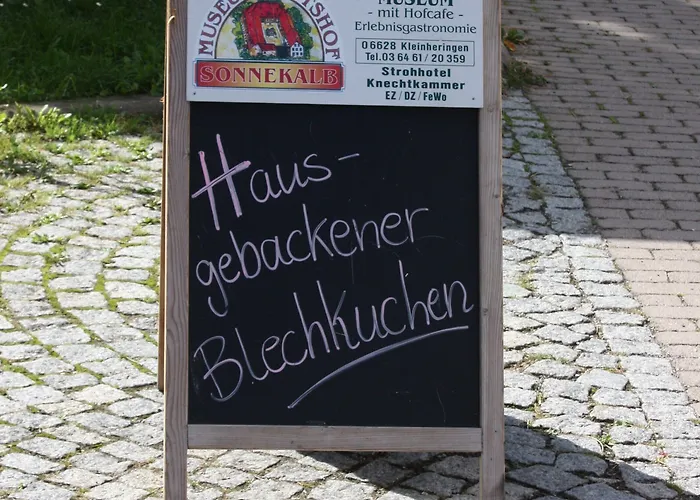 舒内卡尔伯酒店 萨勒河畔瑙姆堡